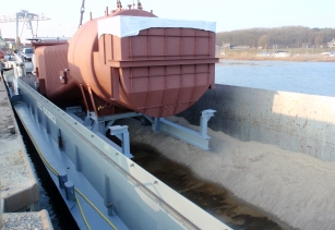 heavylift-charteren-schip